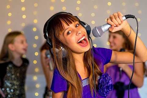 鹤岗商务ktv一小时多少钱-绥滨县ktv预定